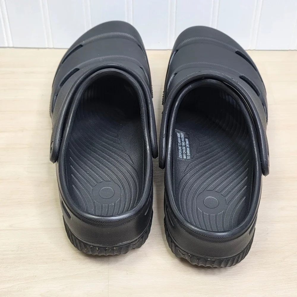 Bogs Boga Clog Mens 7 Womens 9 Black Waterproof Slip On Outdoor Shoes